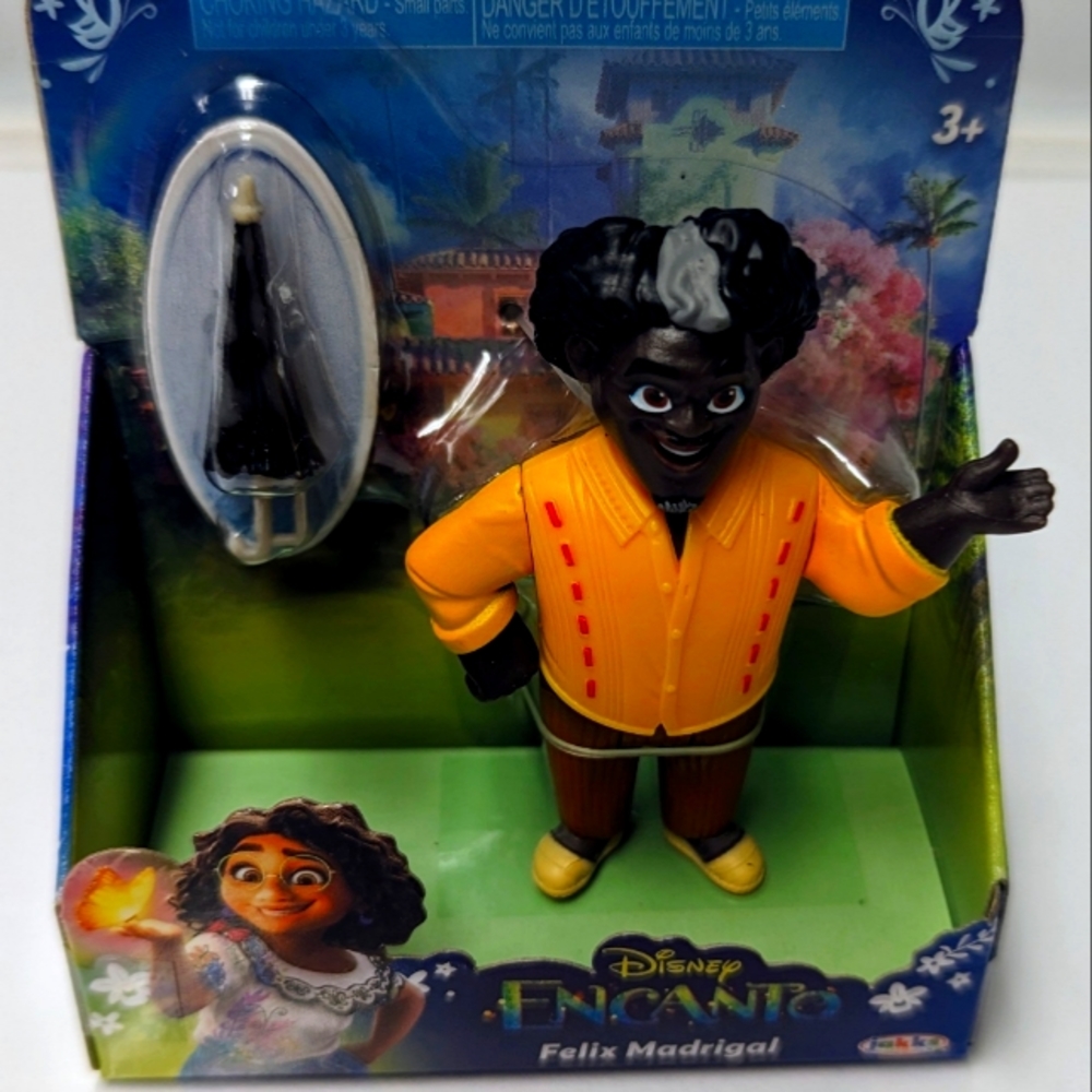 Disney Encanto FELIX MADRIGAL 3" Fig Mini Doll w/Umbrella